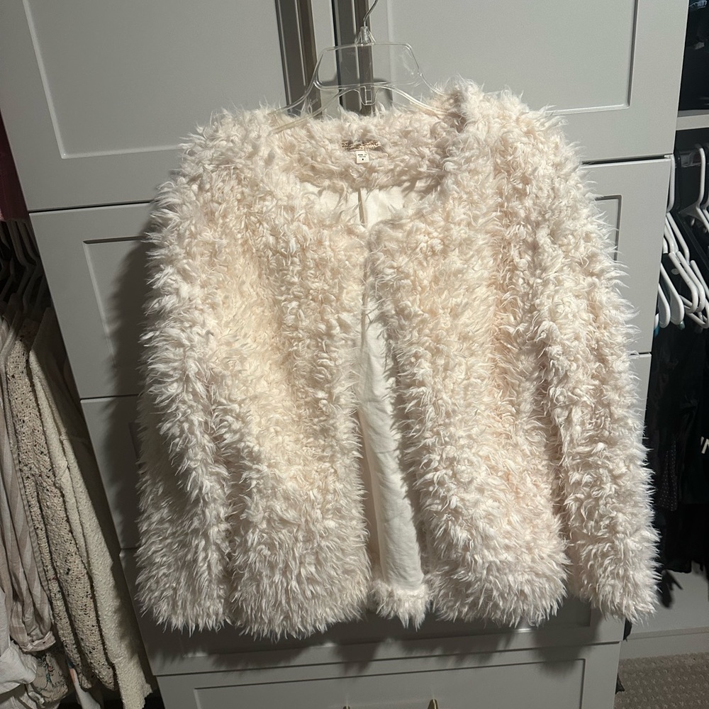 Billabong designers closet ivory fur jacket